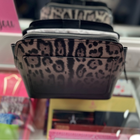 Calvin Klein: Crossbody Bag (Snow Leopard) - Picture 3 of 4